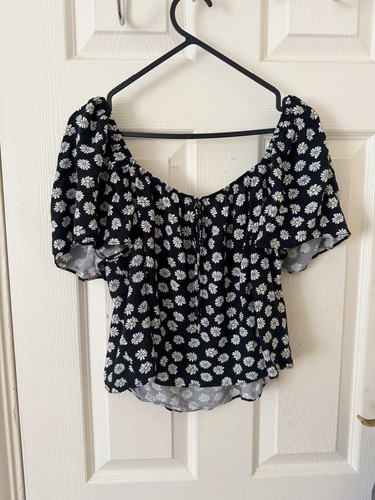 Primark black daisy flutter - primark,