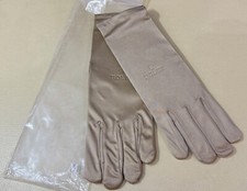 Authentic Rolex Dealer VIP Display Beige Glove Set. Size: M New in Packaging 