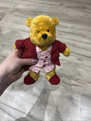 Disney store vintage winnie - disney,