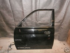 MITSUBISHI L200 2005 CREW CAB PASSENGER SIDE FRONT DOOR PANEL COSMOS BLACK X08 