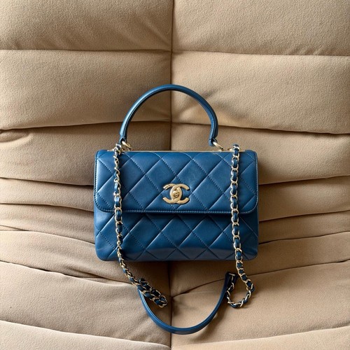 Chanel small trendy - small,