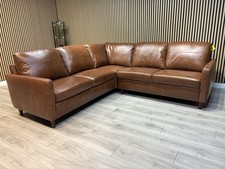 John Lewis BAILEY Style