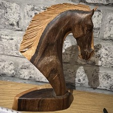 ChiselCraft 19cm Hand Carved
