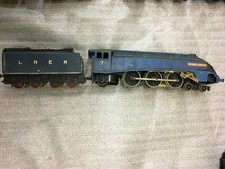 Hornby LNER A4 No7 " SIR NIGEL GRESLEY " BLUE