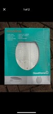 GoodHome Nicolina White standard close Toilet seat