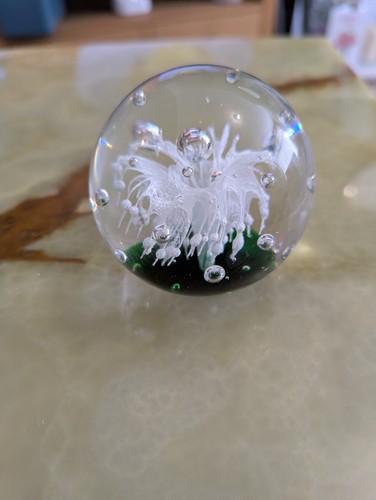 Vintage paperweight green - vintage,