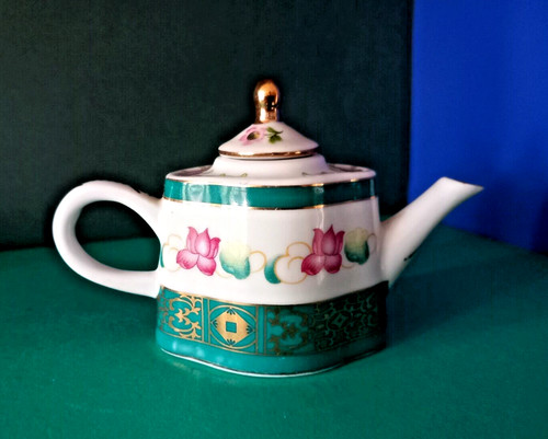 Teapot porcelain art floral - art,