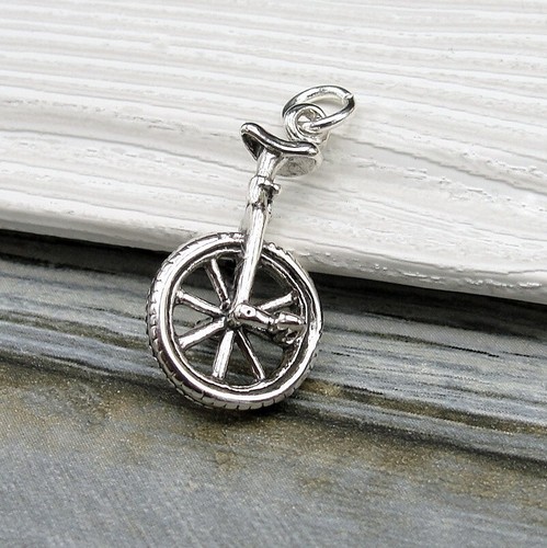 925 sterling silver - 925,