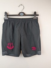 Everton fc Umbro boys Football Training Shorts Size YM, Black