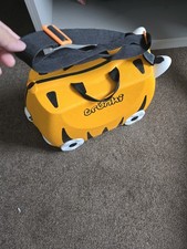 Boys Luggage Check-in Hand Carry Travel Bags Tigger Trunki Trunkie ride on