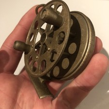 Vintage Collectible Solid