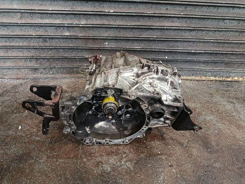 Toyota auris mk2 e180 - toyota,