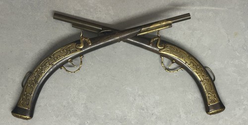 Matching pair vintage - pair,
