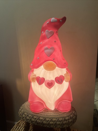 Cracker barrel valentine - barrel, valentine's