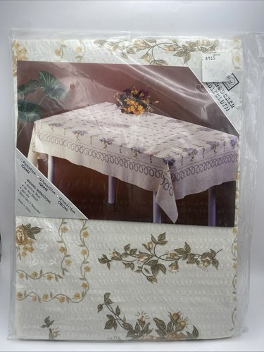 Vintage retro cream brown - vintage,
