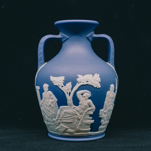 Wedgwood jasperware white - white, on