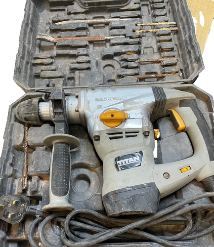 Titan ttb631sds 1500w sds - ,