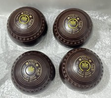 Almark De-Luxe Sterling King Size 1 Heavy Lawn Bowls Set - (Jubilee Edition)