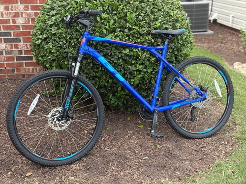Aggressor pro mountain - gt, bike