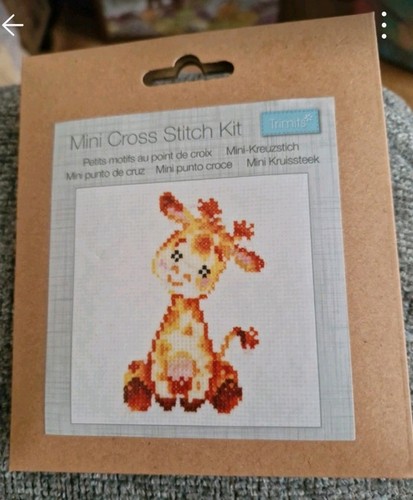Cross stitch giraffe - stitch,