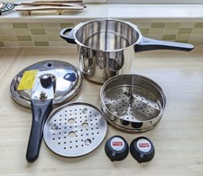 VINTAGE PRESTIGE STAINLESS STEEL  PRESSURE COOKER 5.5L 