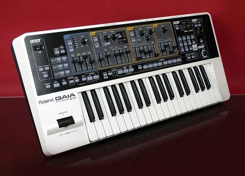 Roland gaia synthesiser - gaia,