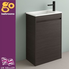 Dark Oak Cloakroom Floor