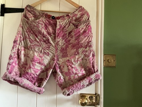 Magnolia pearl miner - magnolia, shorts
