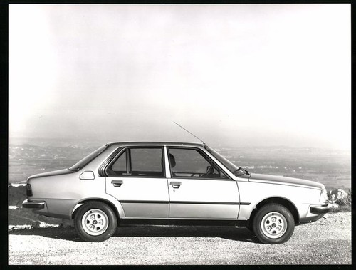 Photograph renault 18 gts - a,
