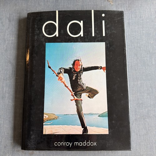 Dali surrealist artist maddox - dali,