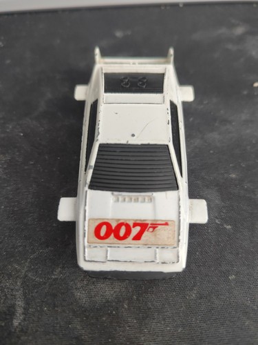 Corgi james bond - 007, lotus