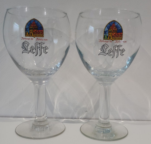 Leffe belgian beer - leffe, stemmed