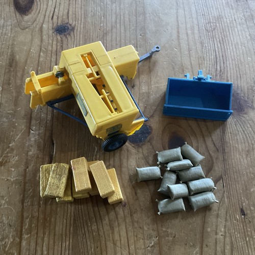 Britains bamfords bl58 hay - bamfords,
