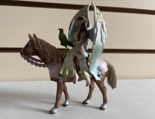 Schleich bayala surah - schleich, on