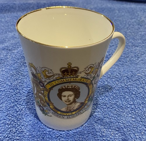 Queen elizabeth silver - ii,