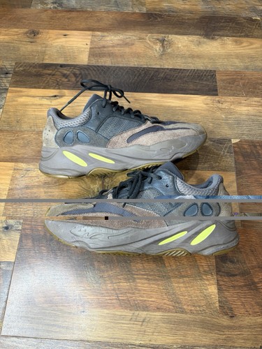 Adidas yeezy boost 700 - adidas,