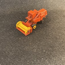 Matchbox claas combine - matchbox,