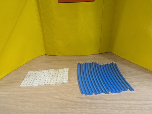 Lego 157 train - train, inner