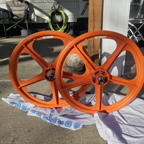 New orange skyway mags - skyway,