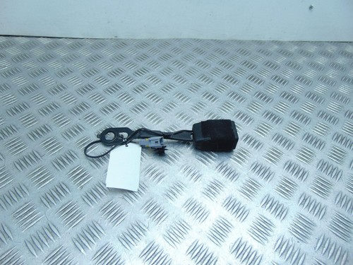 Peugeot 2008 left passenger - 2008,