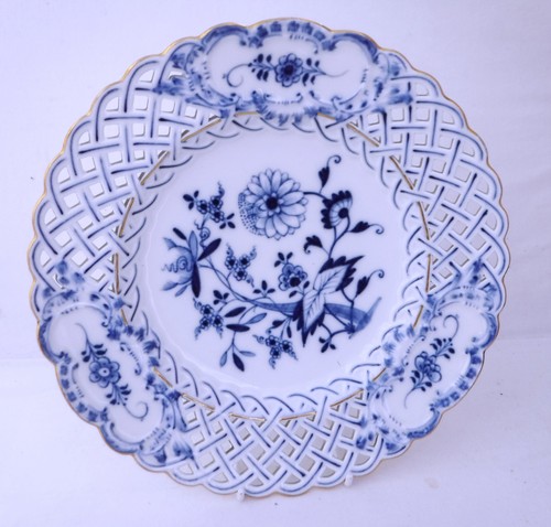 Meissen blue reticulated onion - meissen,
