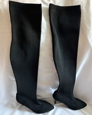 Unbranded black pointed