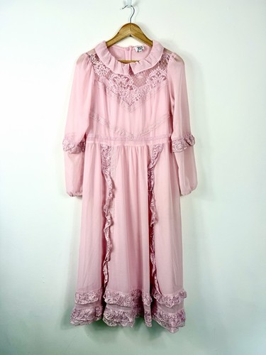 True decadence pink lace - true,