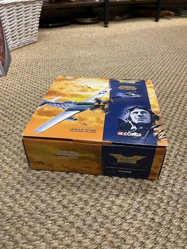 Corgi flying aces - flying, p51d