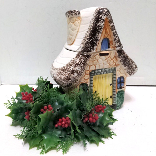 Cookie jar cottage - cottage, house