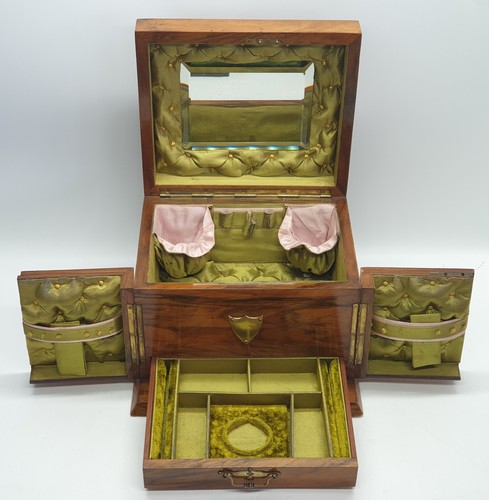 Victorian walnut wooden - victorian,
