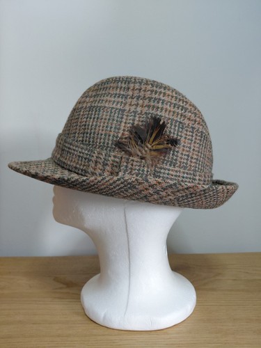 Vintage gazelle hat - vintage,
