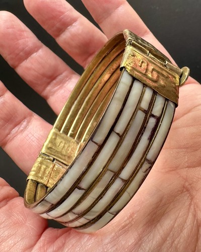 Vtg bracelet bangle brass - bangle,