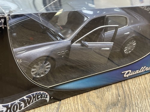 Hot wheels scale diecast - scale,