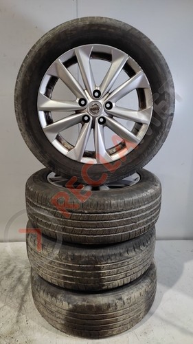 Nissan qashqai mk2 j11 - j11, of